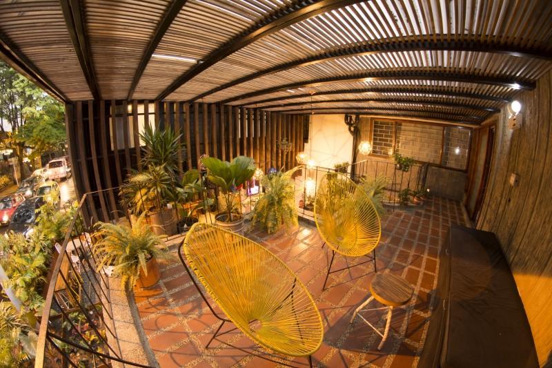Hostels Colombia Медельин Экстерьер фото