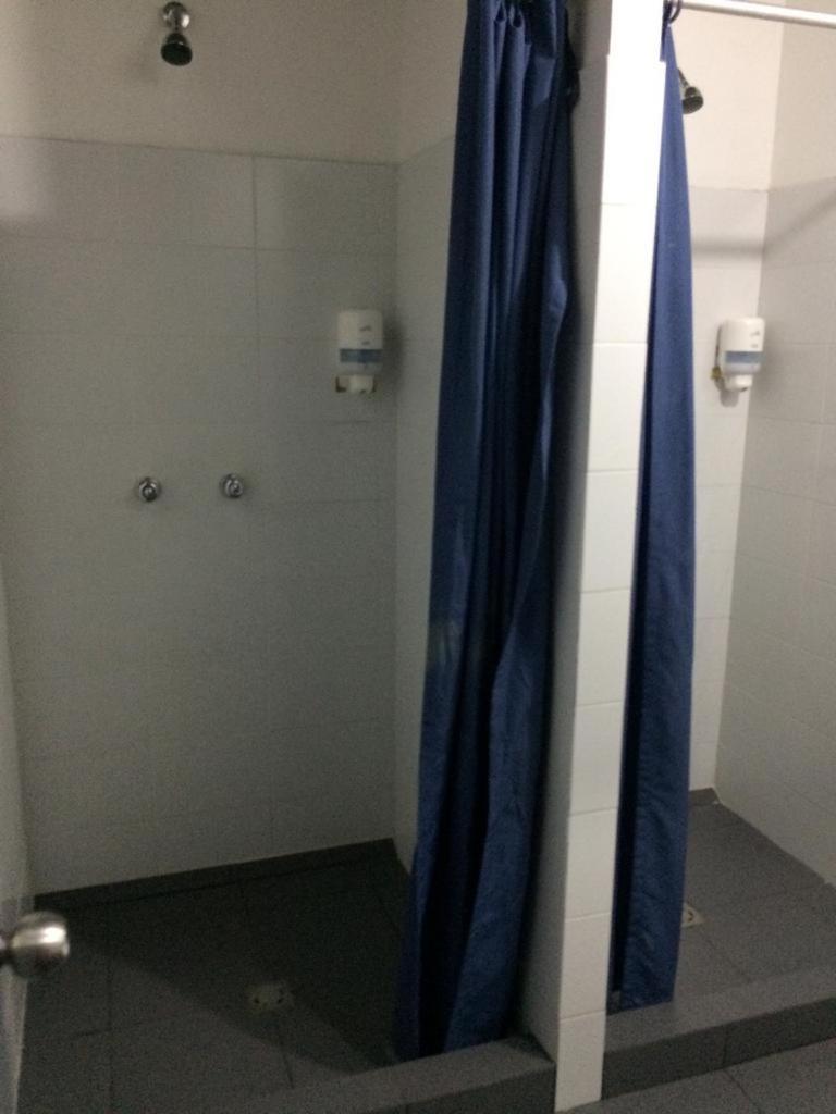 Hostels Colombia Медельин Экстерьер фото
